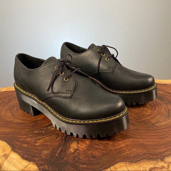 Dr Martens Shriver Low Leather Shoe 